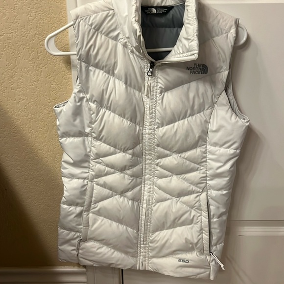 The north face vest jacket - Picture 1 of 3